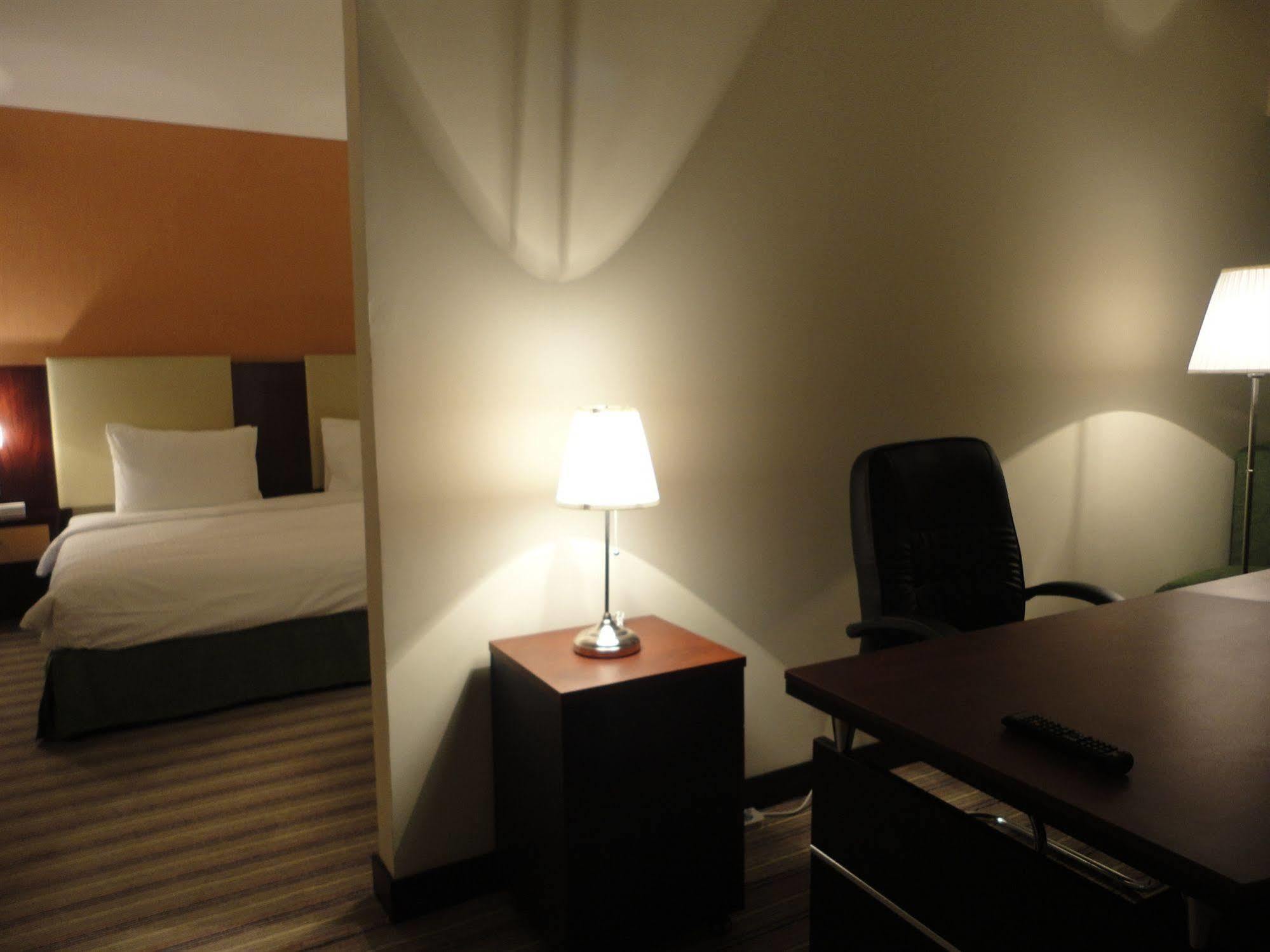 Days Olaya Hotel Riaad Buitenkant foto